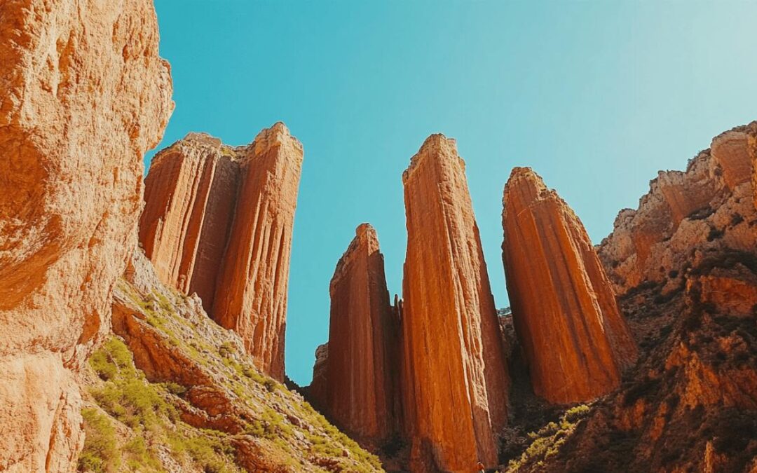 Mallos de Riglos : tout savoir sur l&rsquo;équilibre entre aventure et protection environnementale